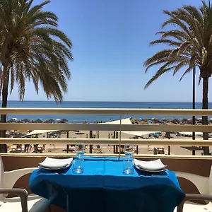 Terraza De Ensueno En La Playa Fuengirola